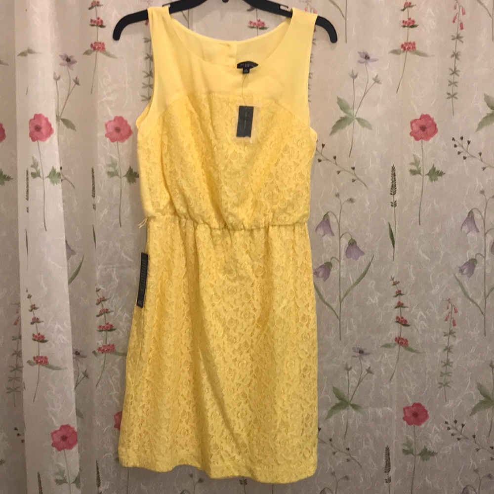 Yellow lace dress - NWT